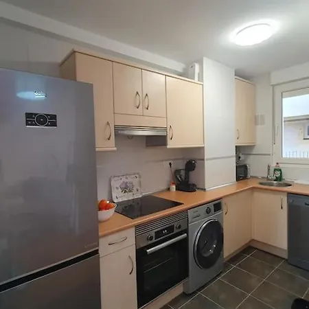 Nuevo De Dos Plantas 公寓