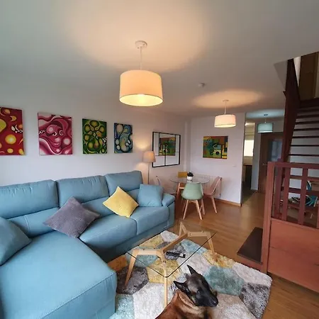 Nuevo De Dos Plantas Appartamento *